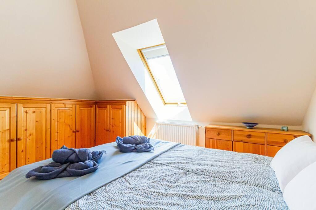 Roomy Apartment 80Sqm At City Center Free Parking Space, Ac & Balcony Budapest Bagian luar foto