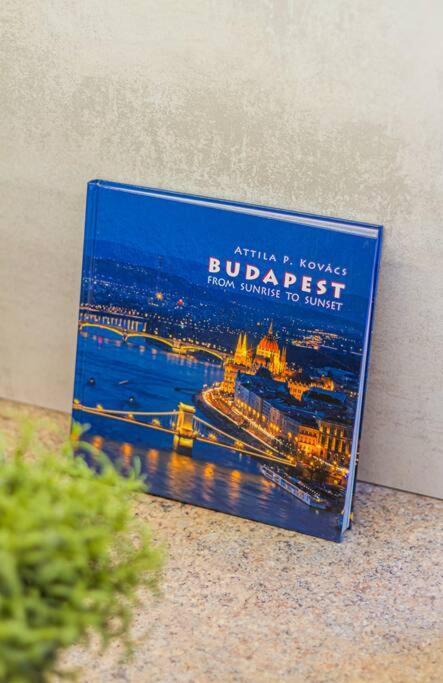 Roomy Apartment 80Sqm At City Center Free Parking Space, Ac & Balcony Budapest Bagian luar foto